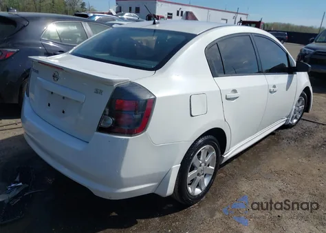 2011 Nissan Sentra 2.0 z USA, uszkodzony, nr VIN 3N1AB6APXBL647124